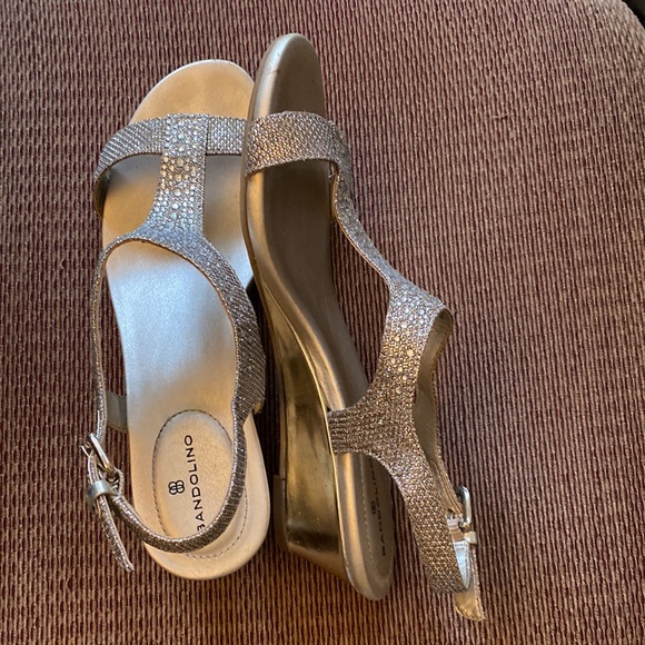 Bandolino size 6 1/2 ladies shoes - Picture 2 of 7